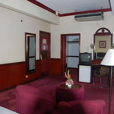 Great Eastern Hotel Ciudad Quezon Exterior foto